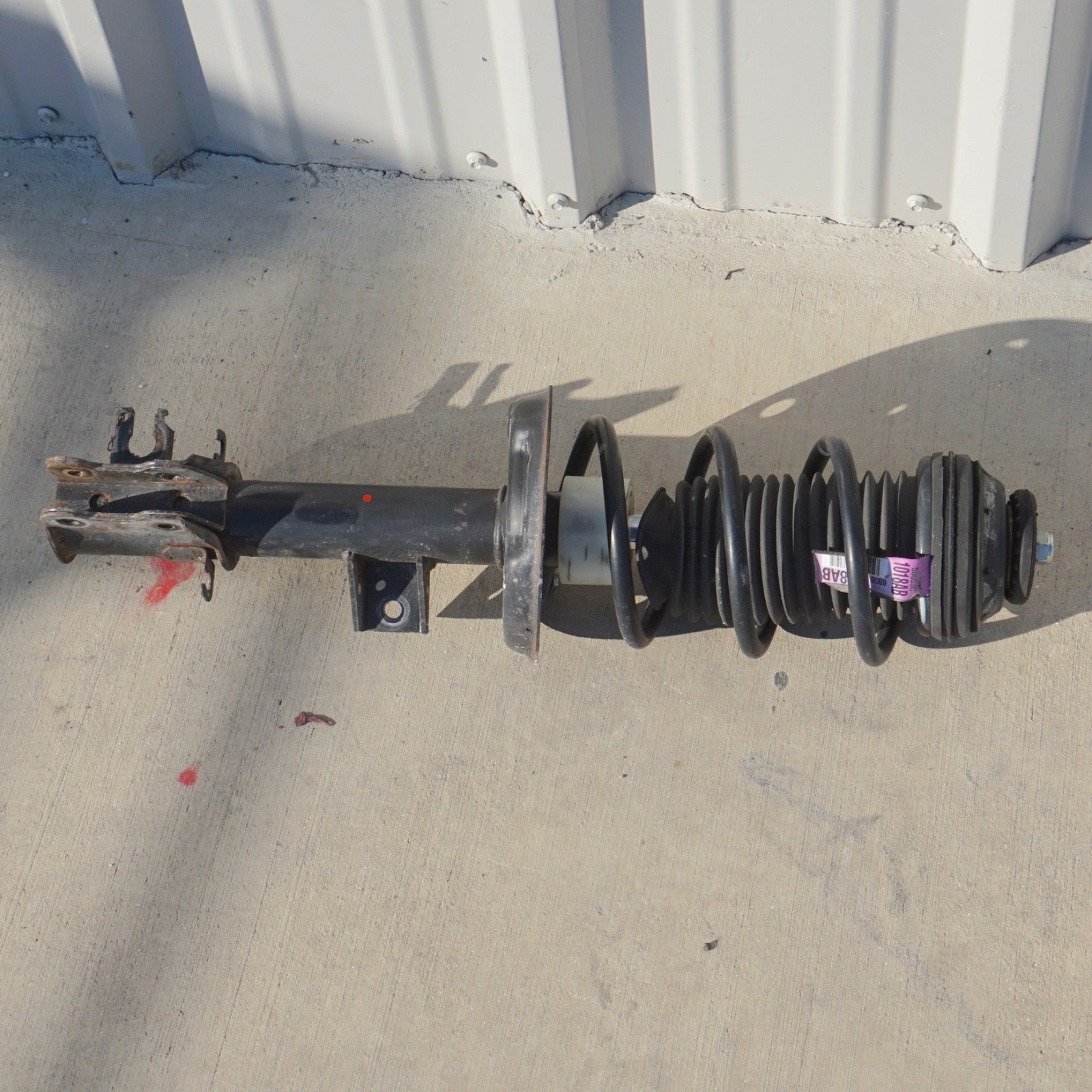 2012 - 2019 Fiat 500 Front Left Shock Absorber 68237653AA OEM 10k
