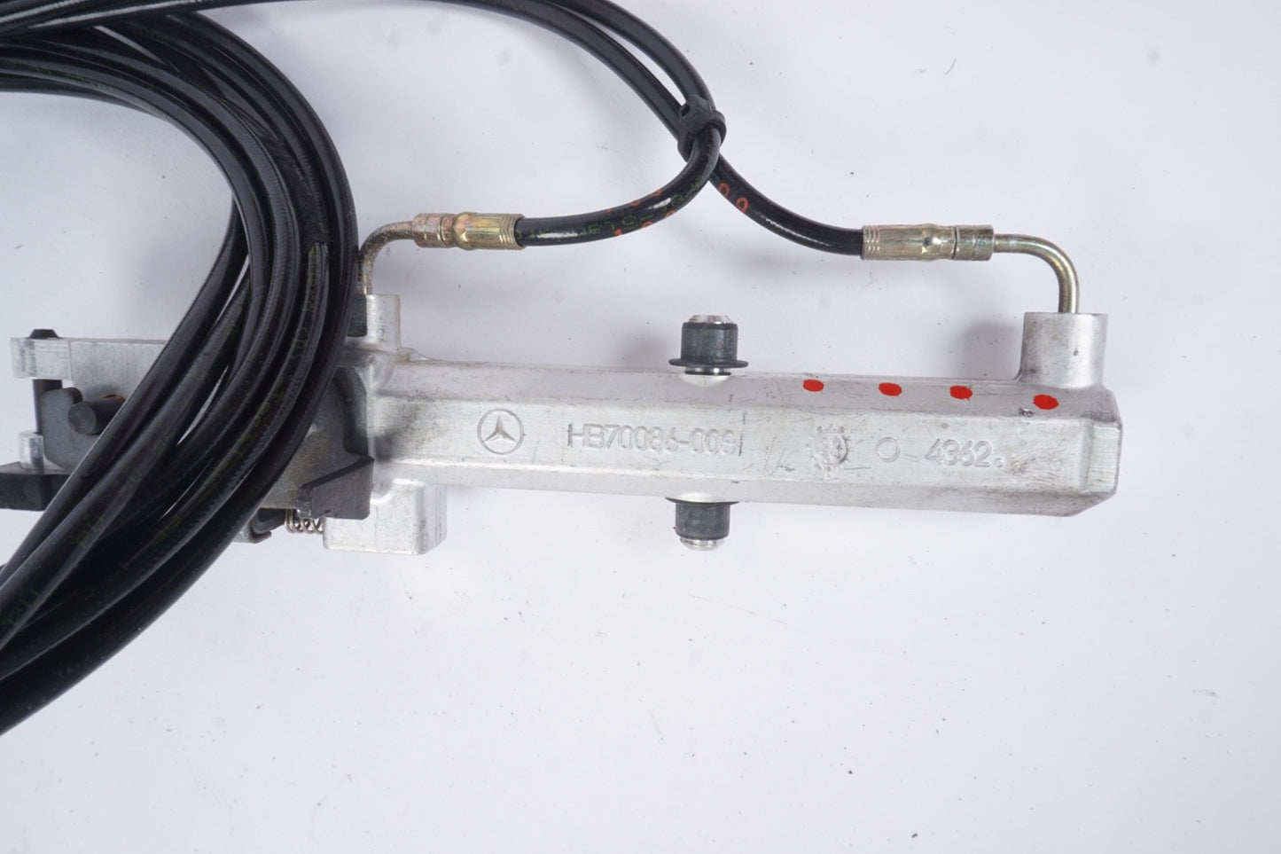 03-12 Mercedes R230 SL500 SL55 AMG Convertible Right Lock Pawl Cylinder 60 100