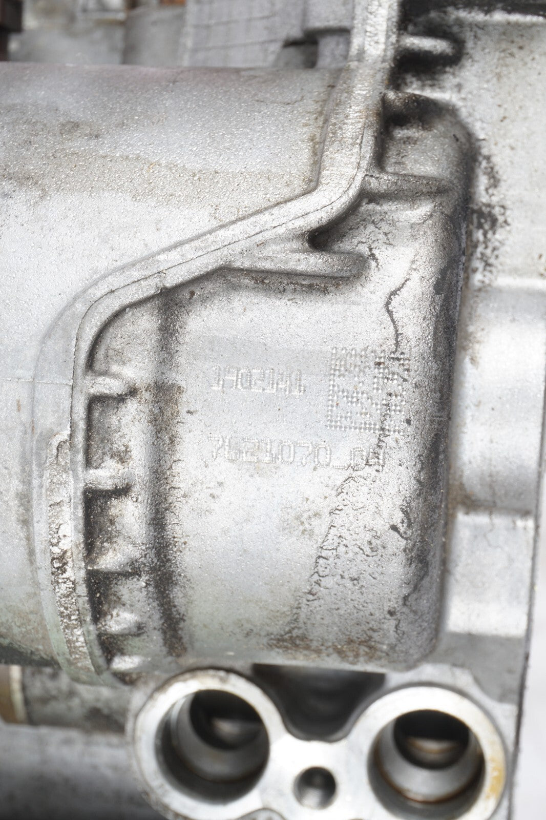 13 - 18 BMW 550I 650I 750I 4.4L N63TU Oil Pan Upper OEM
