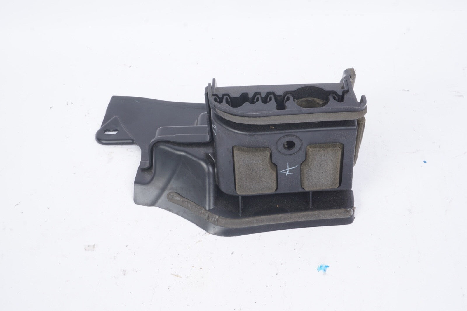 07-12 MERCEDES GL450 ML350 ENGINE COMPARTMENT LEFT SIDE INSULATOR DAMPENING OEM