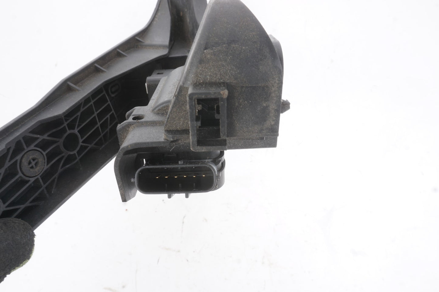12-22 Volkswagen Passat Accelerator Gas Pedal Assembly 1K1723503AR OEM