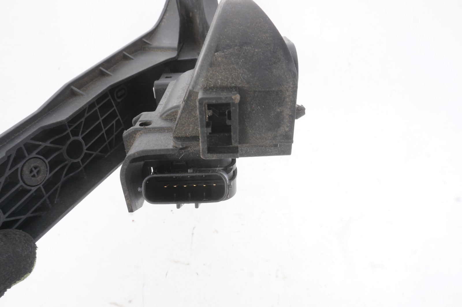12-22 Volkswagen Passat Accelerator Gas Pedal Assembly 1K1723503AR OEM