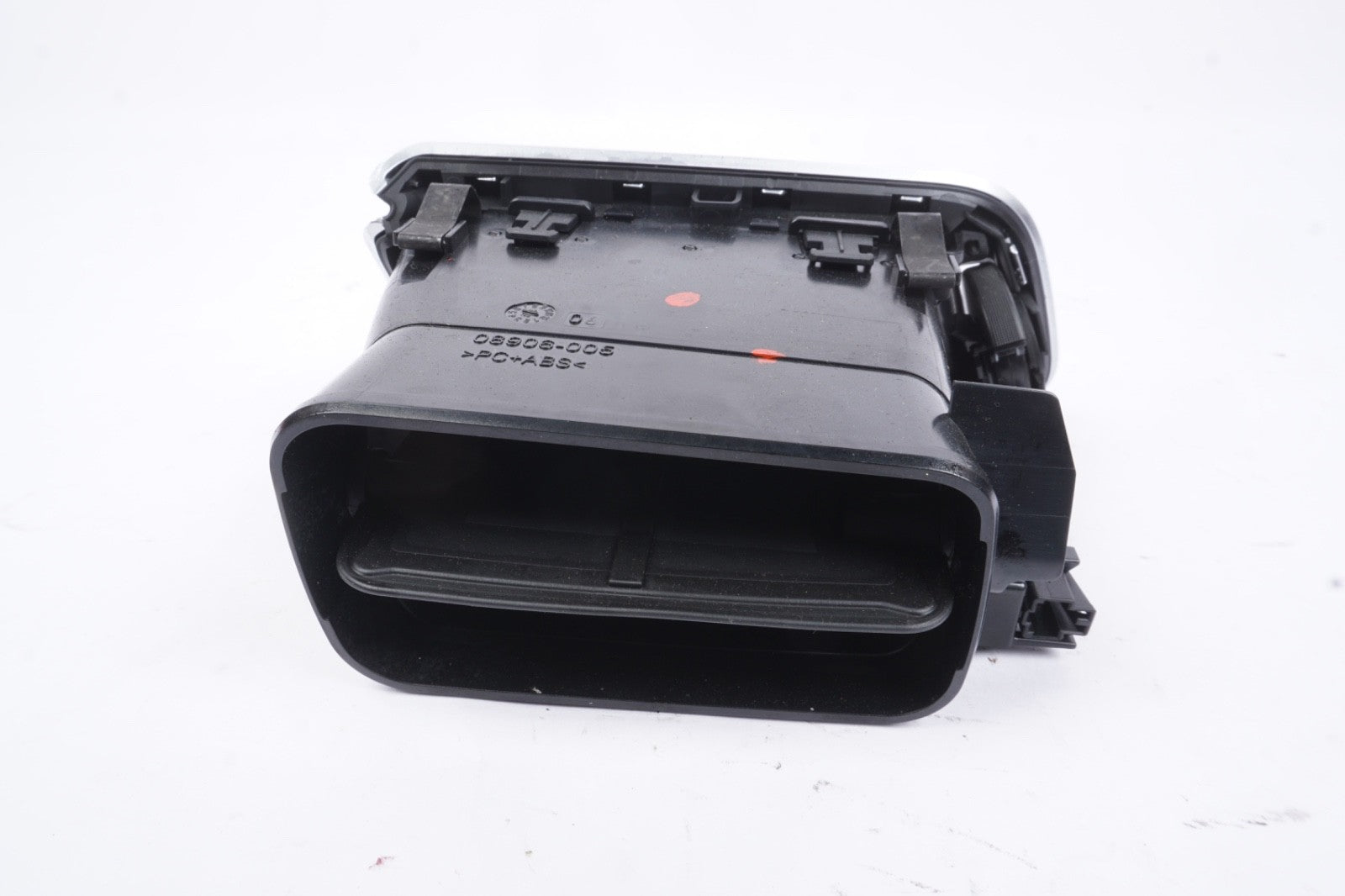 2014 - 2019 MASERATI GHIBLI SQ4 DASHBOARD RIGHT SIDE AIR A/C HEATER VENT OEM