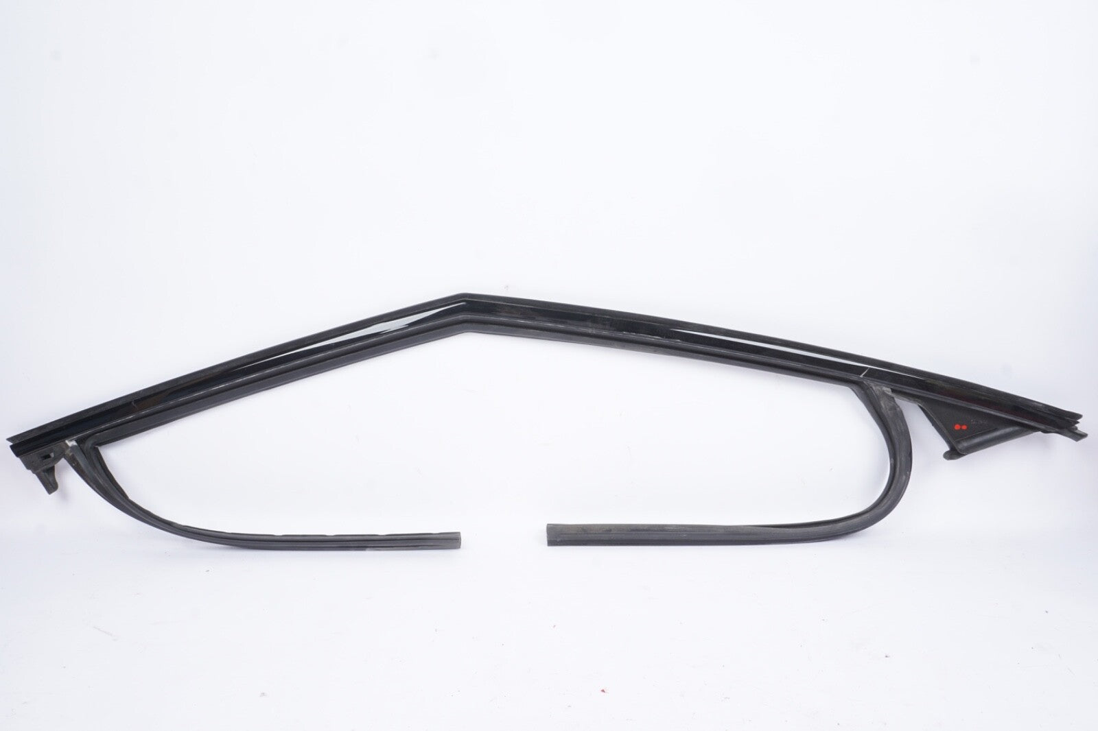 2021-2024 POLESTAR 2 FRONT RIGHT SIDE DOOR PANEL TRIM BEZEL MOLDING