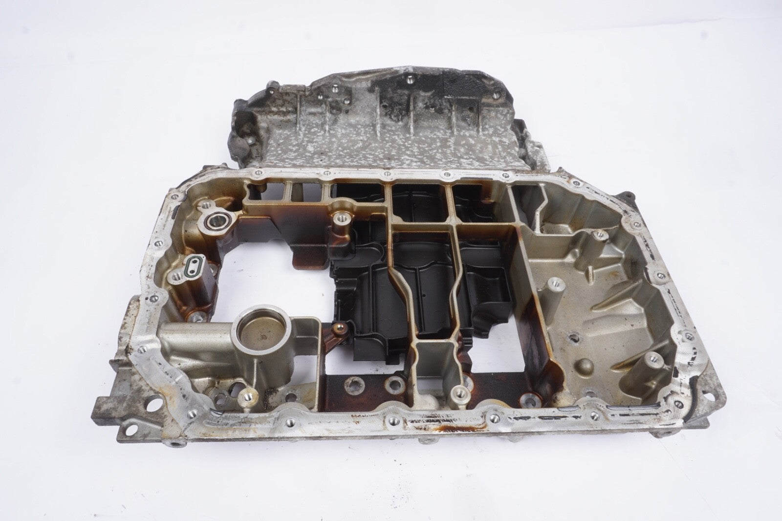 2012-2017 AUDI A6 S5 SQ5 (B8 8T C7 8R) 3.0L SUPER ENGINE UPPER MOTOR OIL PAN