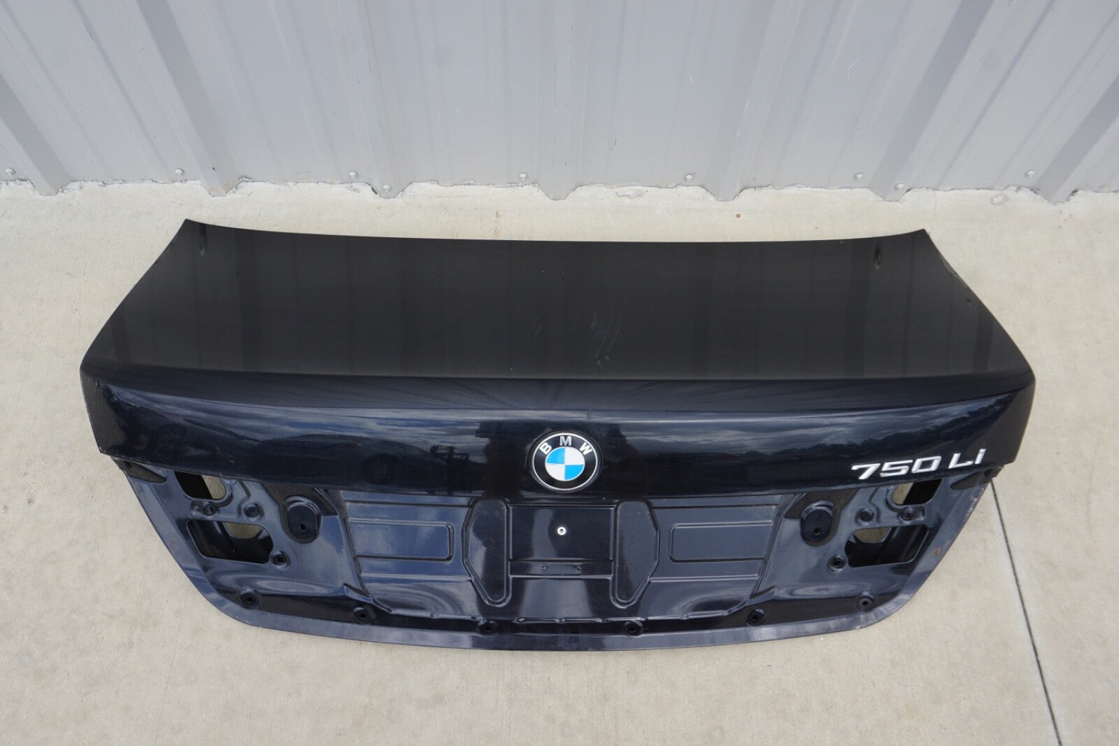 2009 - 2015 BMW 750I F02 F01 750I 740I 750LI TRUNK LID TAILGATE SHELL OEM