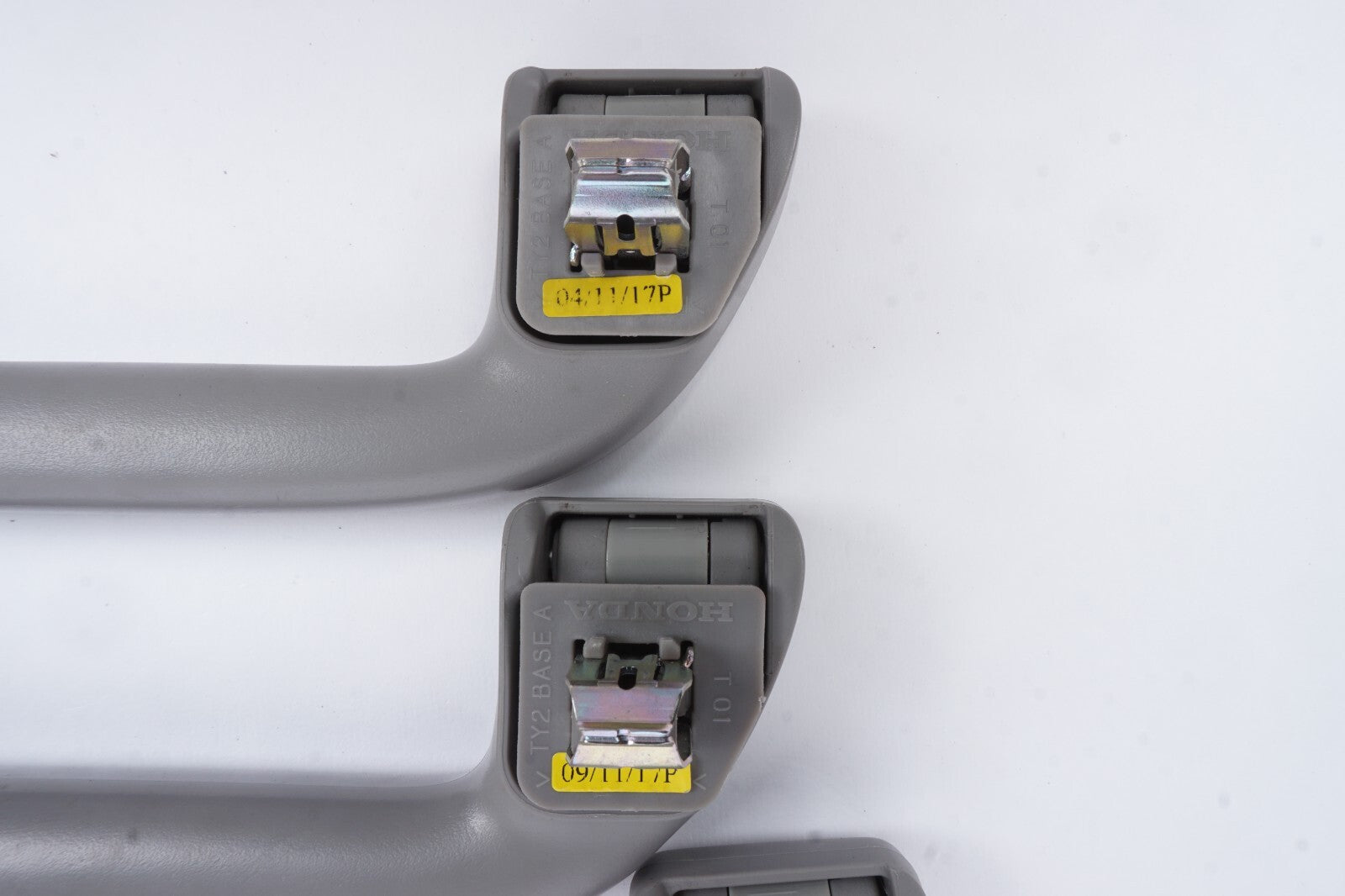 18 - 24 Honda Odyssey Overhead Roof Grab Handle Set Of 6 OEM