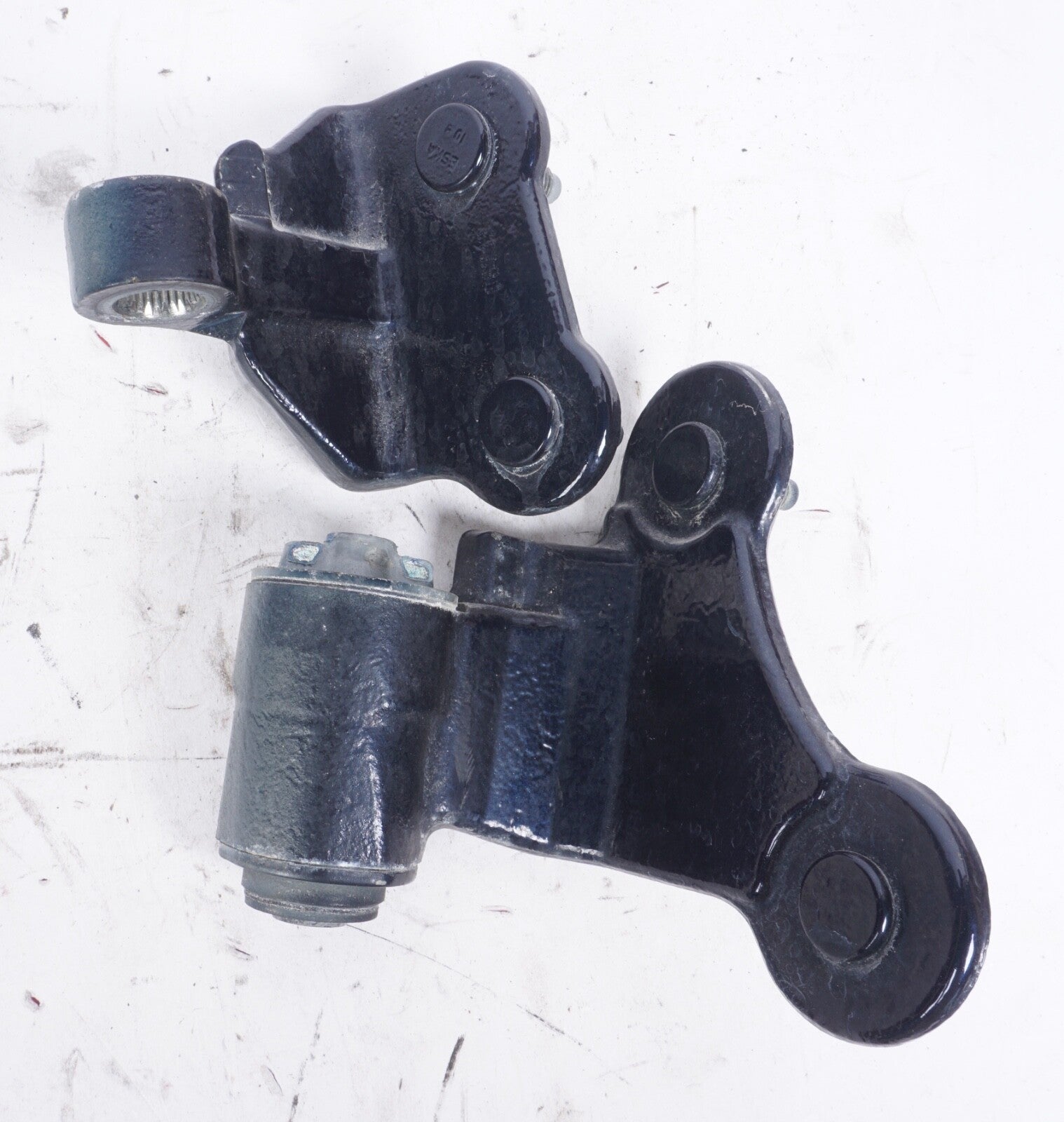 2008 - 2014 Mercedes-Benz C250 C350 C300 Door Hinges Rear Right OEM