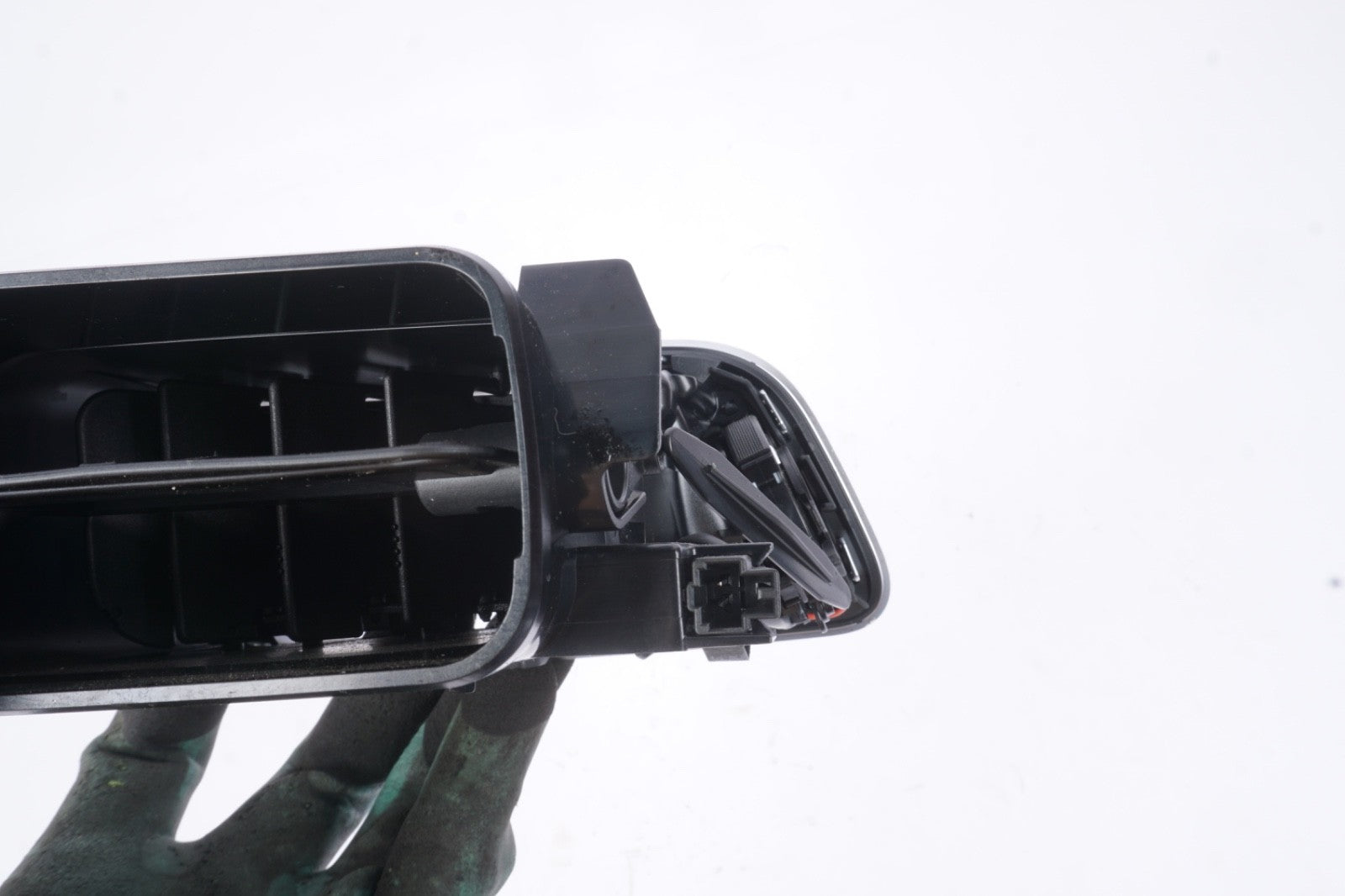 2014 - 2019 MASERATI GHIBLI SQ4 DASHBOARD RIGHT SIDE AIR A/C HEATER VENT OEM