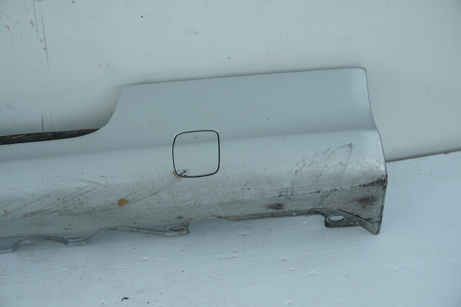 2003-2008 Mercedes-Benz SL500 RIGHT PASSENGER SIDE ROCKER PANEL SKIRT MOLDIN OEM