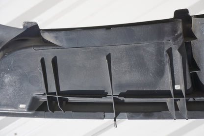 2012 - 2019 Mercedes X166 GL450 GLE350 Upper Radiator Support Top Cover