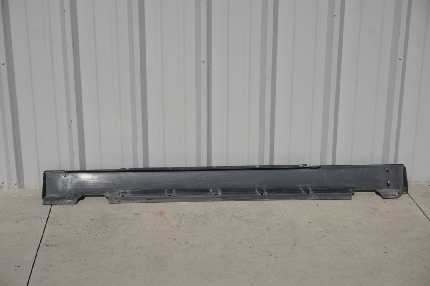 1987 - 1993 Cadillac Allante Right Passenger Side Rocker Panel Skirt Molding OEM