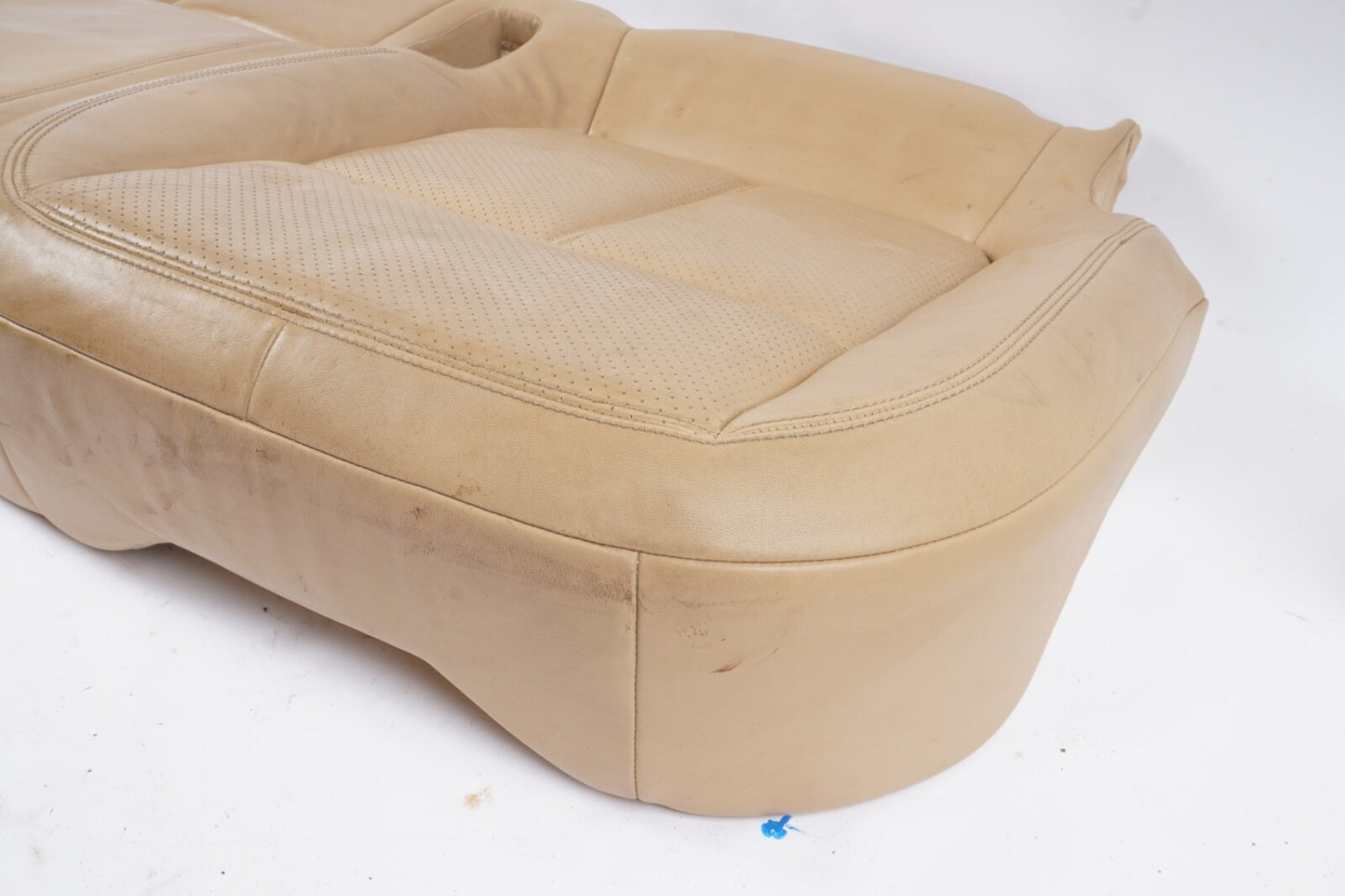 2011-2013 PORSCHE CAYENNE - REAR LEFT Lower SEAT Bottom Cushion (Leather)