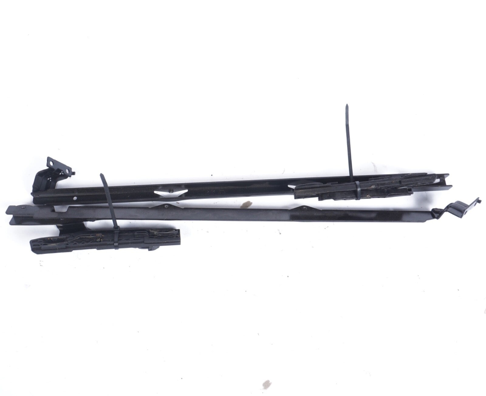 2011-2018 AUDI A8L D4 SUNROOF PANARAMIC GLASS BRAKET RAIL