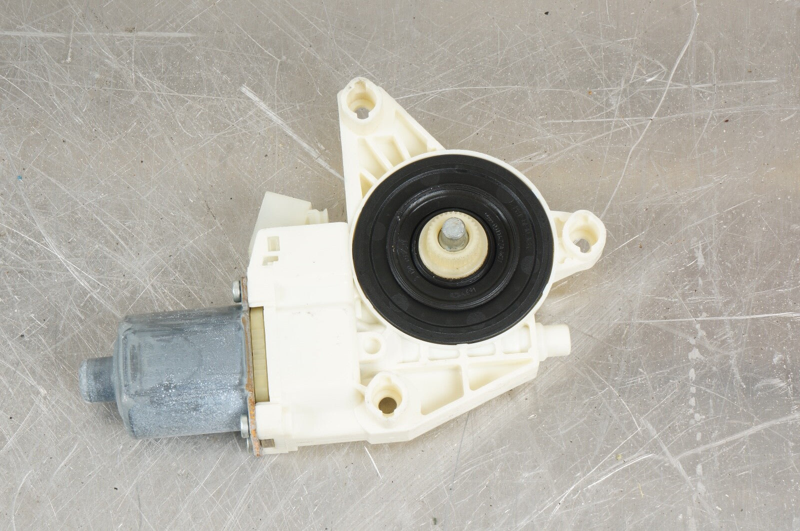 08-16 Mercedes W204 C300 C250 C350 Rear Left Door Window Regulator Motor OEM
