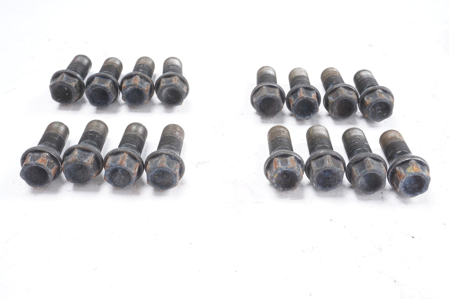 08-14 Mercedes W204 C300 C350 Wheel Lug Nut Bolt SET Of 16 OEM