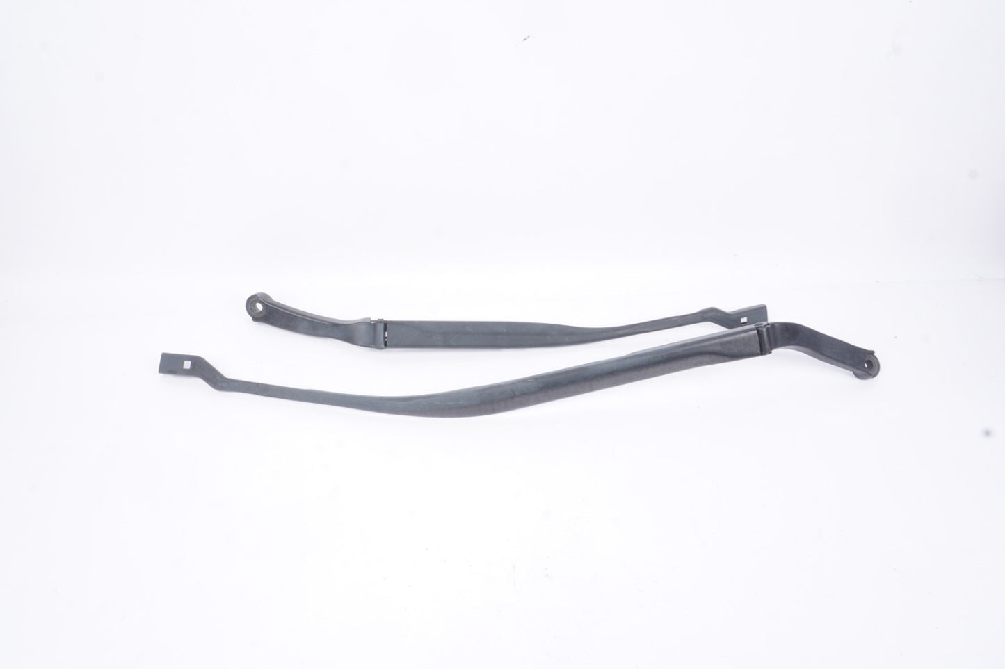 14-19 MASERATI GHIBLI M157 SET OF 2 FRONT LEFT RIGHT WINDSHIELD WIPER ARM OEM