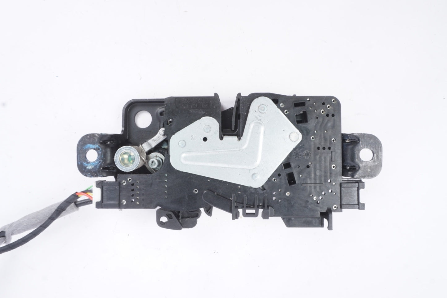 2018 - 2022 BMW X2 F39 OEM Rear Trunk Lock Latch Actuator