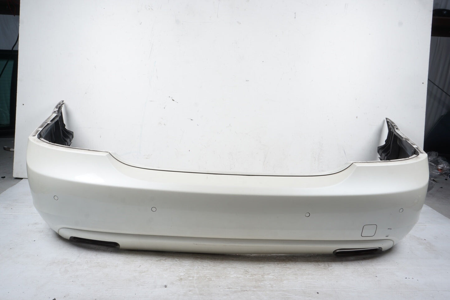 10-13 Mercedes W221 S550 S400 Base Rear Bumper Cover Assembly OEM