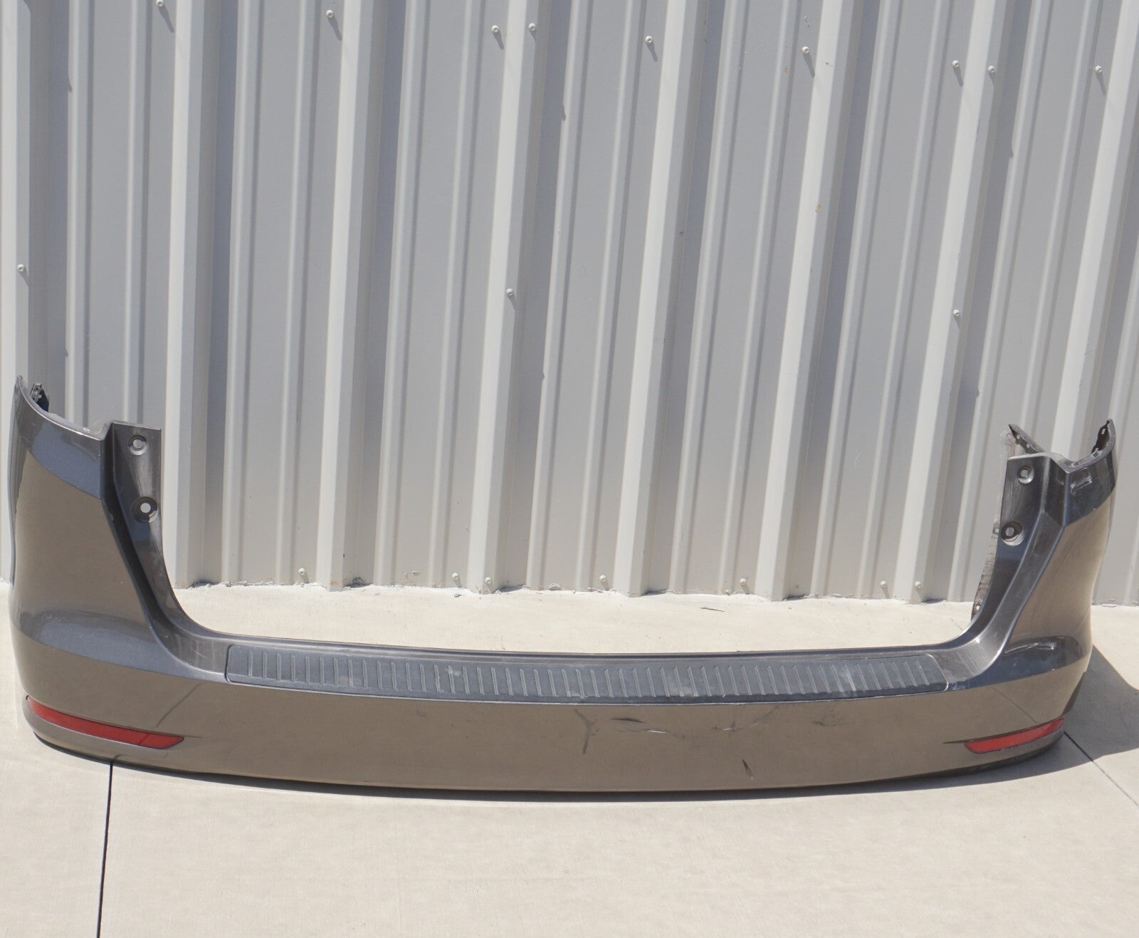 18 - 23 Honda Odyssey Rear Bumper Cover OEM