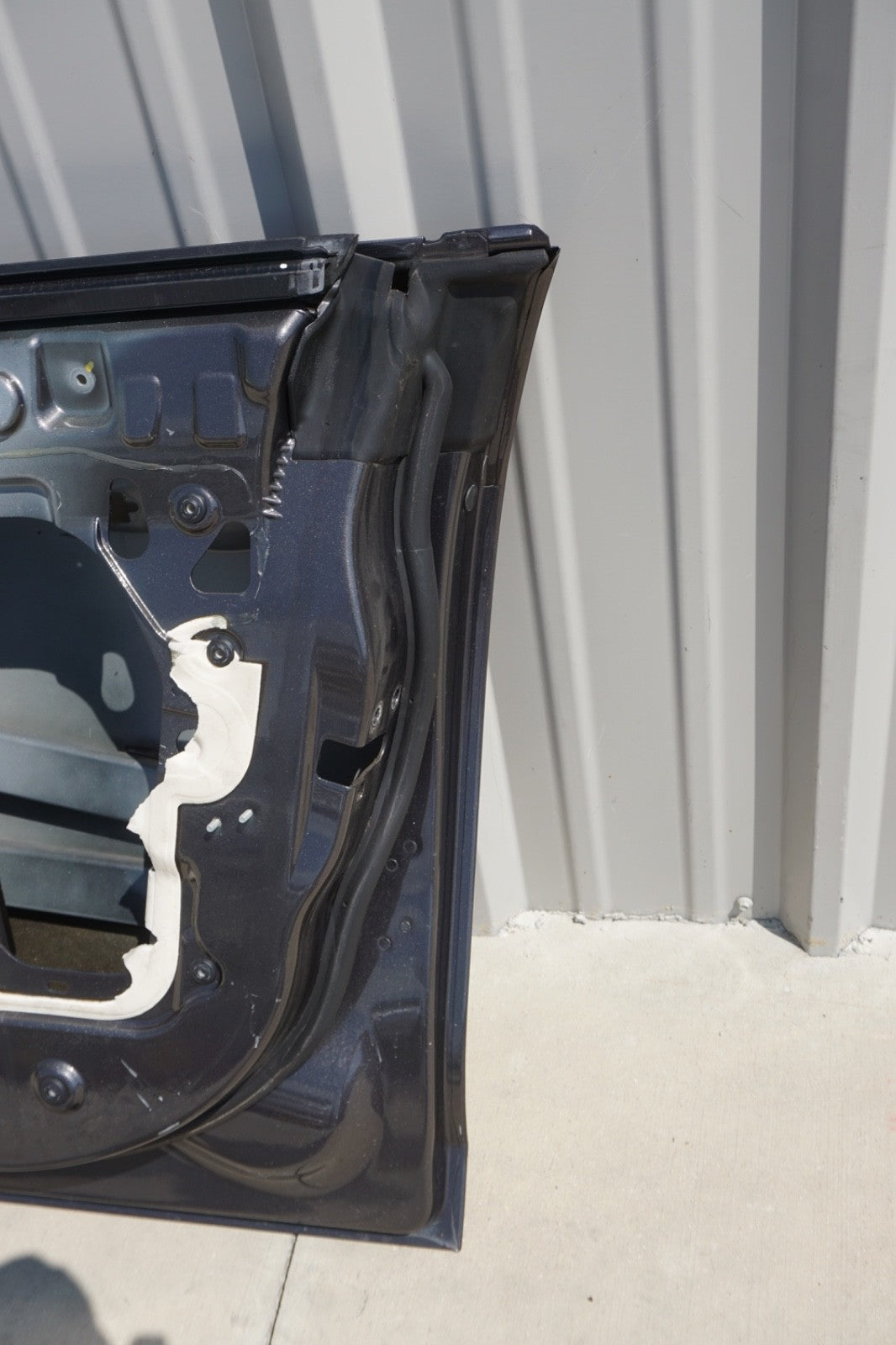 2014 - 2020 MASERATI GHIBLI FRONT RIGHT PASSENGER SIDE DOOR SHELL PANEL OEM