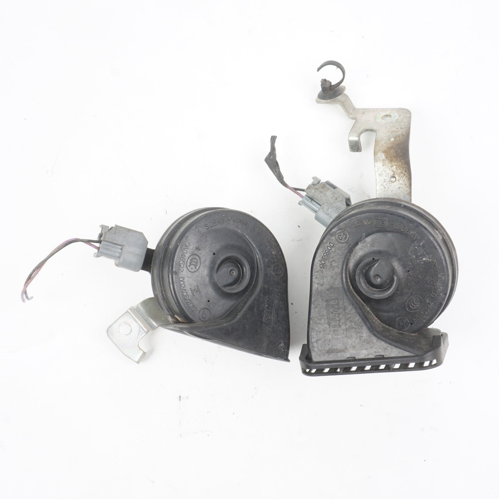 2014 - 2017 FIAT 500L HIGH & LOW NOTE SIGNAL HORN SET OEM