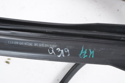 2014 - 2020 MASERATI GHIBLI FRONT LEFT DOOR RUBBER WEATHER STRIP SEAL OEM