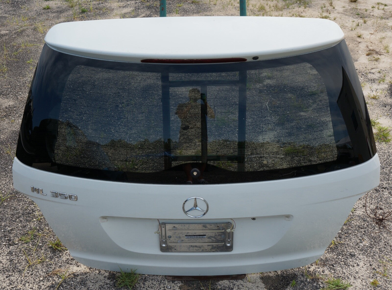 06-11 Mercedes W164 ML63 ML350 ML500 REAR TAILGATE LIFTGATE W/ GLASS SPOILER OEM
