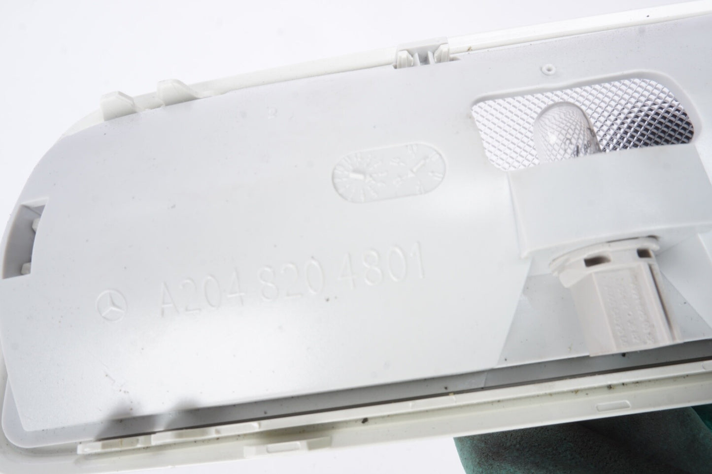 08-17 Mercedes W207 E350 E550 GLK350 Rear Overhead Dome Light Lamp White OEM