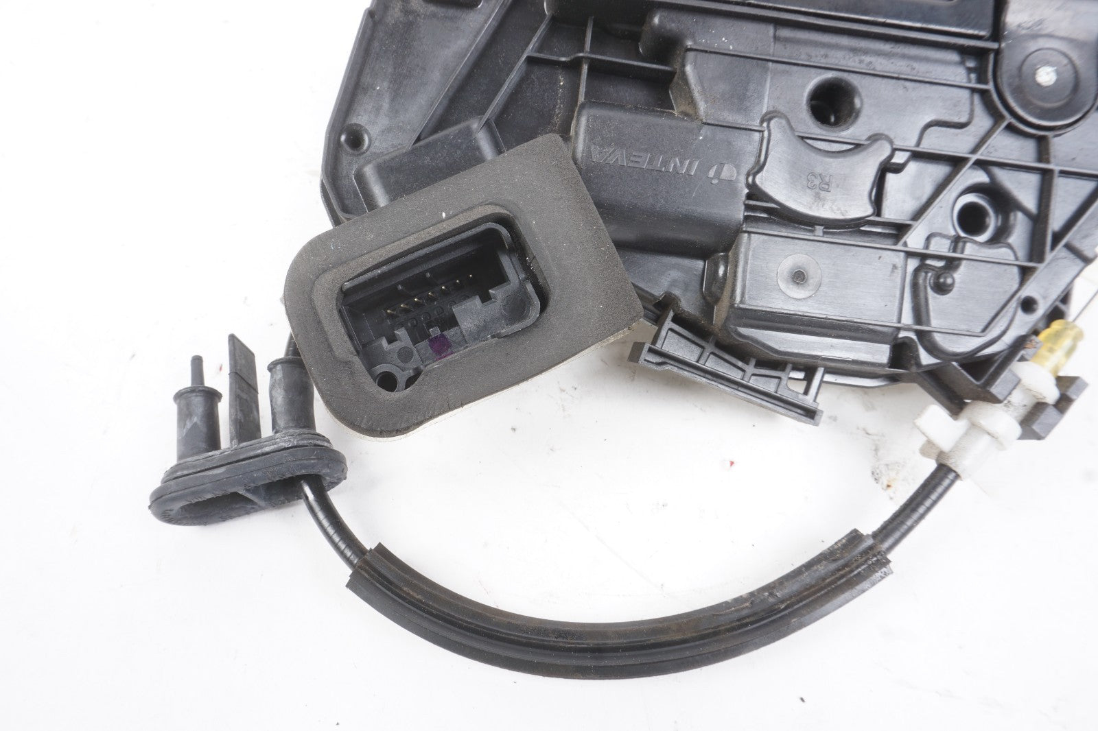 12 - 17 Volkswagen Passat Front Right Passenger Door Lock Latch Actuator OEM