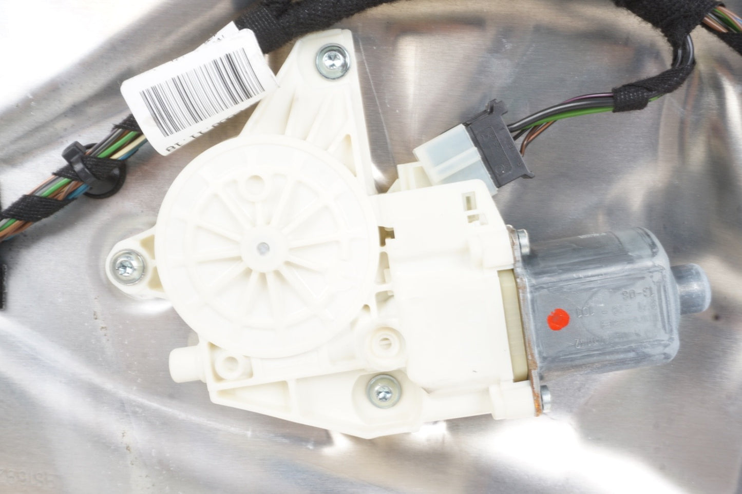 2008 - 2014 Mercedes W204 C250 C300 C350 Front Left Side Door Window Regulator