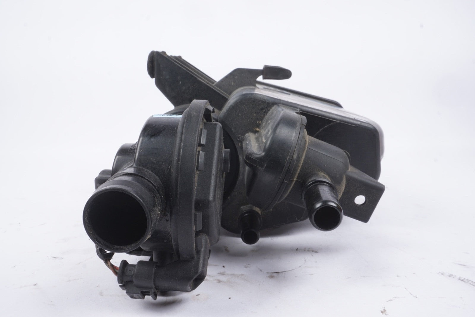 14-20 BMW 428i F32 F36 FUEL GAS EVAPORATOR CHARCOAL FILTER CANISTER OEM