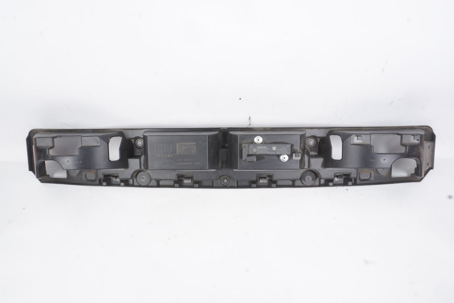 2015 - 2023 Jeep Renegade Rear Back Bumper Cover Panel Energy Absorber Antenna