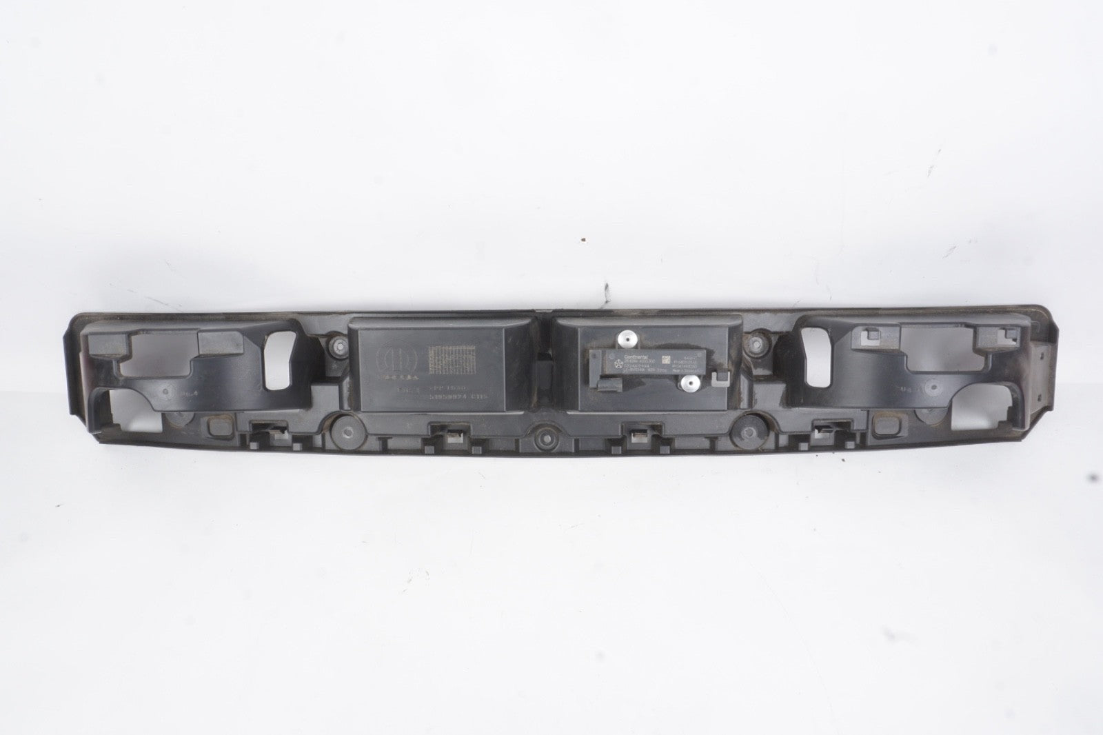2015 - 2023 Jeep Renegade Rear Back Bumper Cover Panel Energy Absorber Antenna