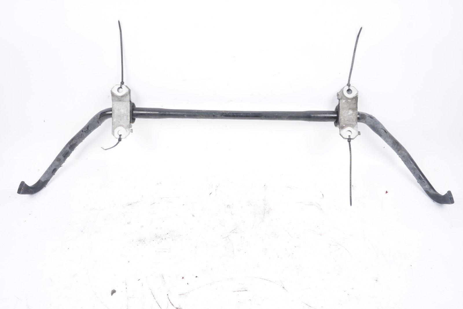 13 - 18 BMW 650i F06 RWD Front Stabilizer Anti Roll Sway Bar  OEM