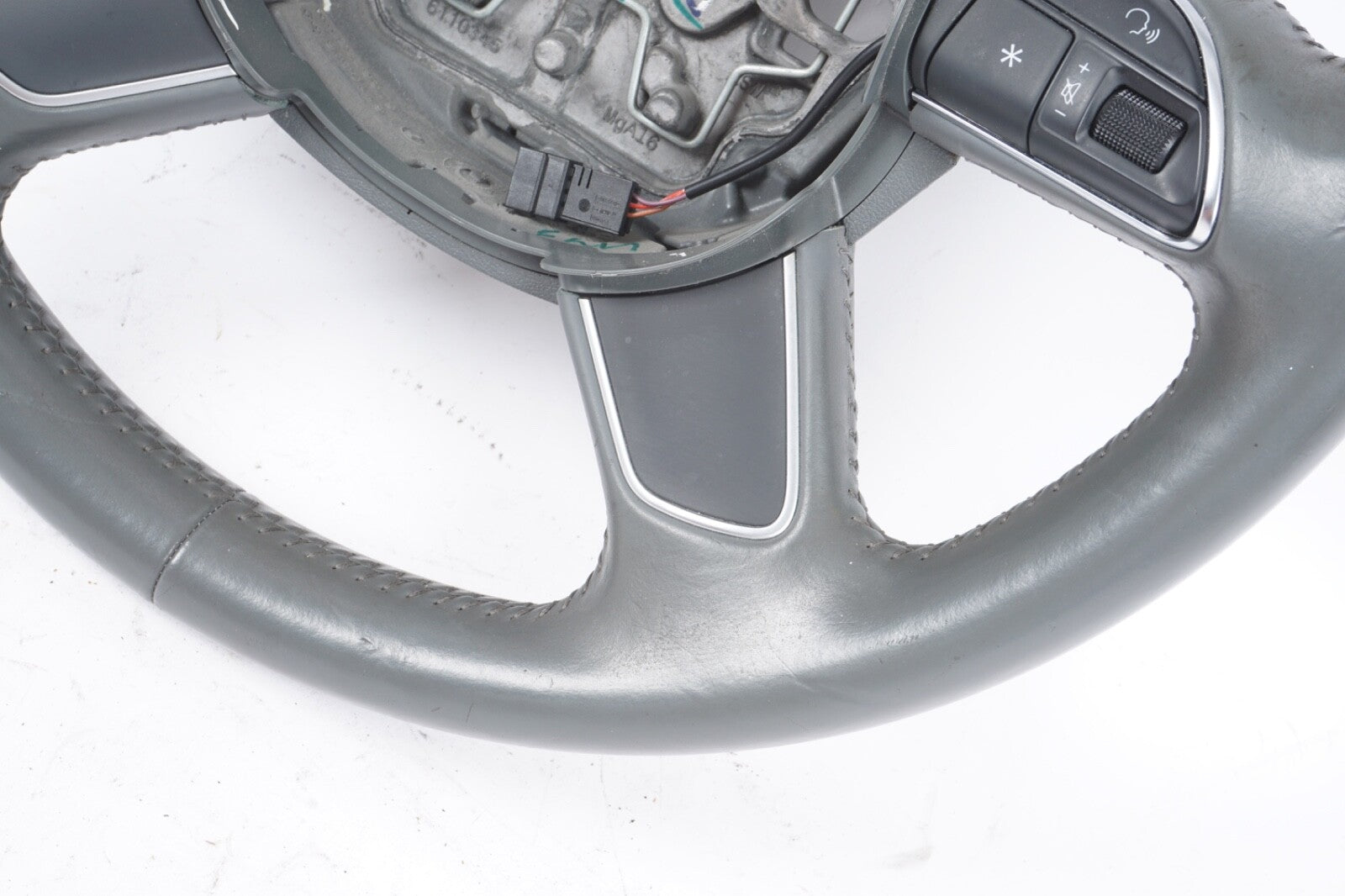 2012-2015 AUDI A6 A7 - 4 SPOKE STEERING WHEEL GRAY OEM