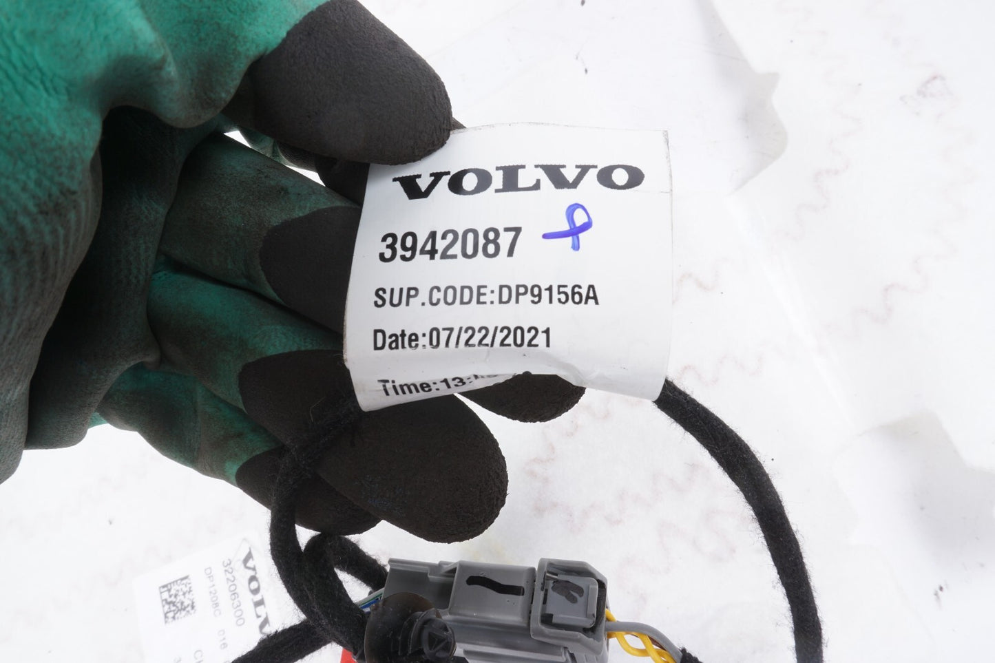 2021 - 2023 Polestar 2 Rear Left Driver Side Seat Mat & Wire Harness OEM