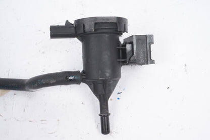 11-18 Mercedes W216 CL550 CLS550 S550 Fuel System Purge Valve 0014760532 OEM