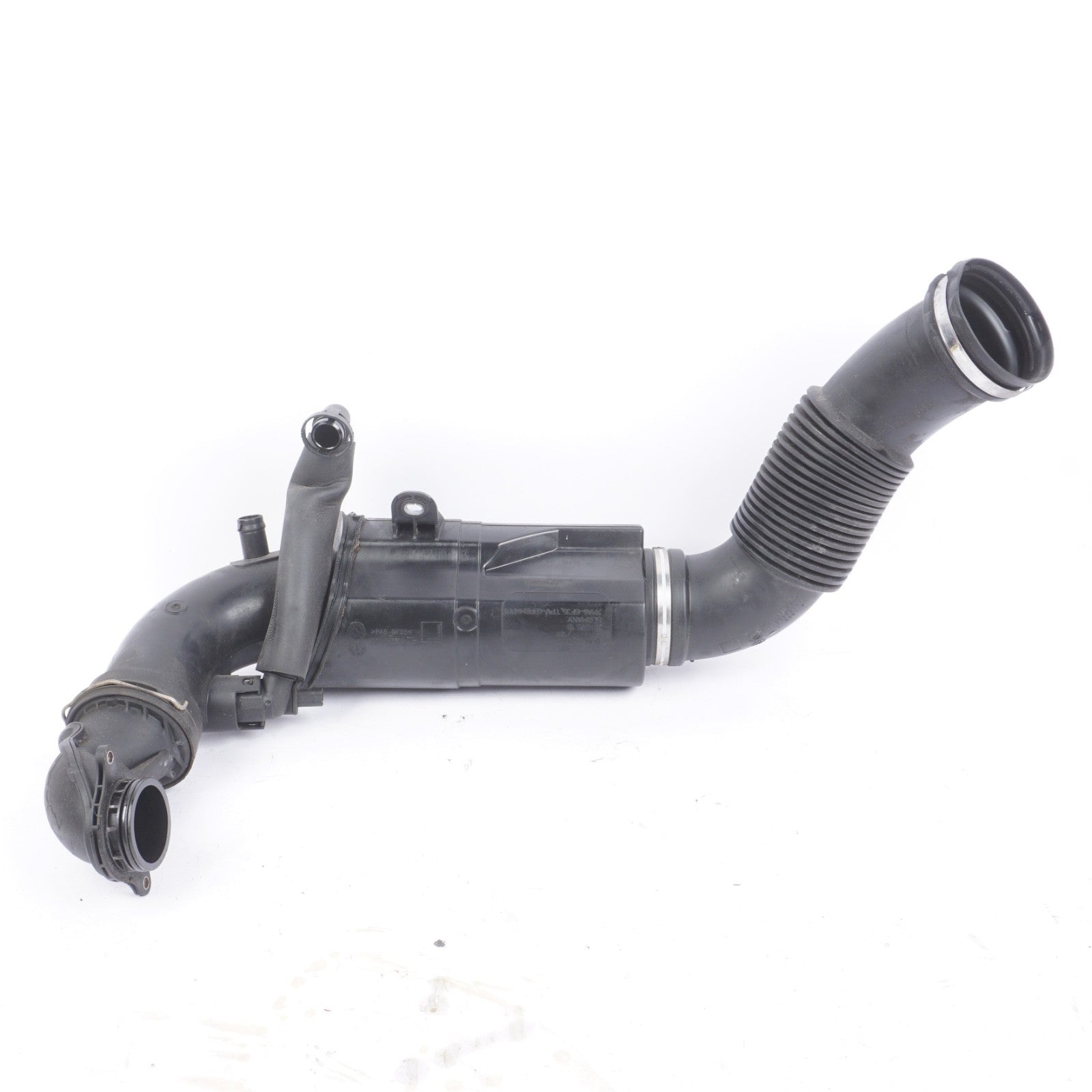 2018 - 2022 BMW X2 F39 OEM 2.0L Engine Intercooler Pipe 7619268-04