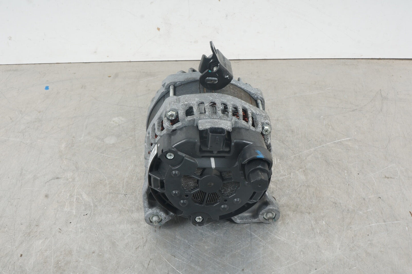 2020 - 2021 CADILLAC CT4 CT5 2.0L ENGINE ALTERNATOR GENERATOR OEM 11K MILES