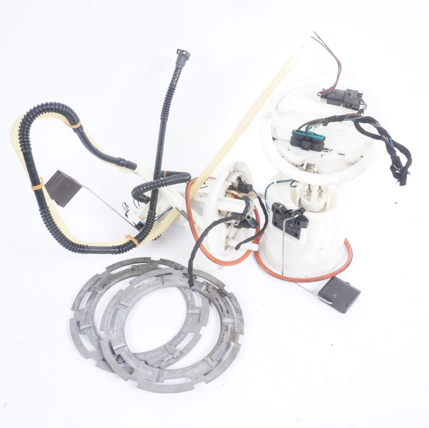 12-15 Mercedes W204 C250 Fuel Pump OEM