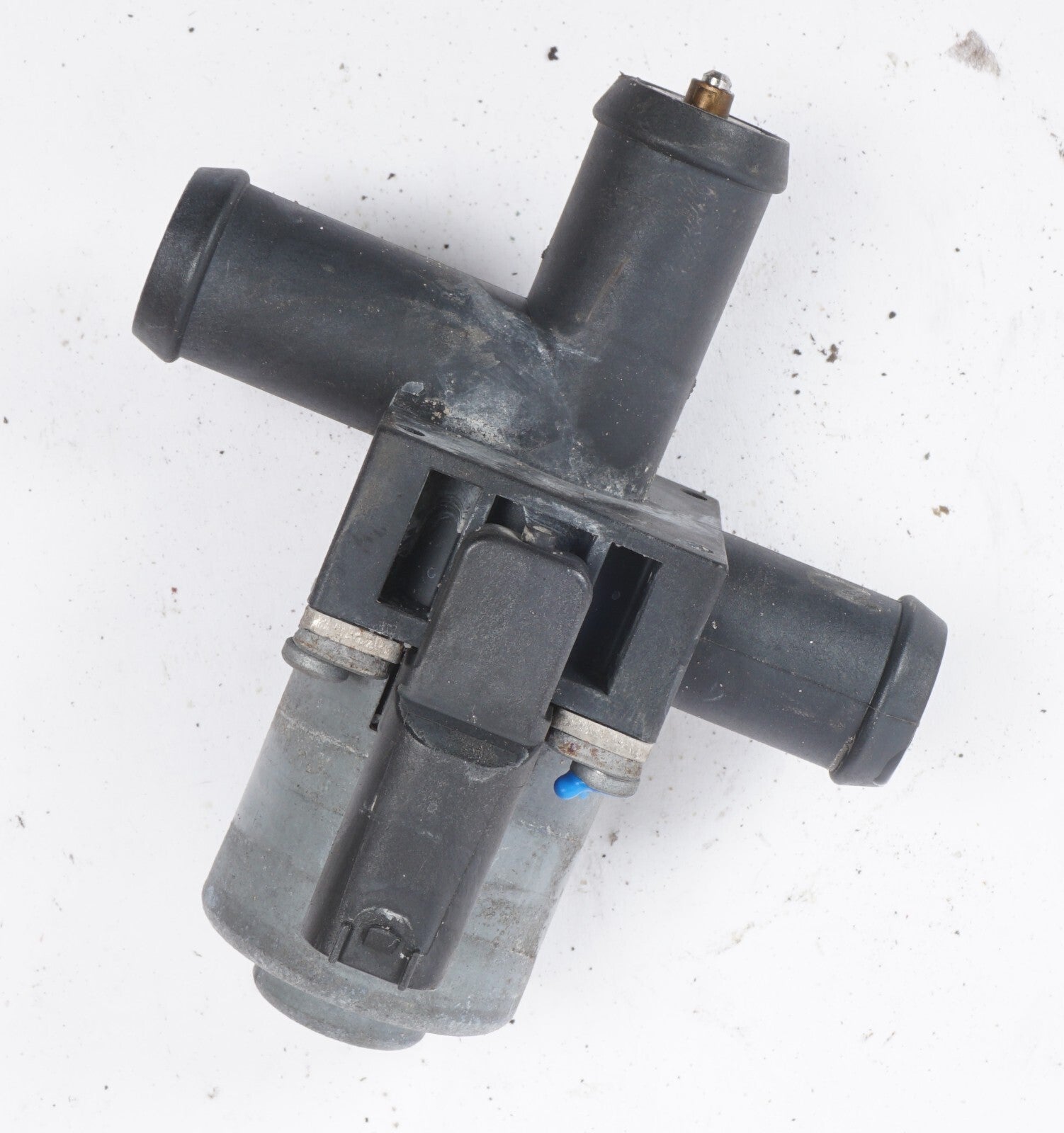14-20 Mercedes S550 W222 Coolant Control Valve A0005062864  OEM