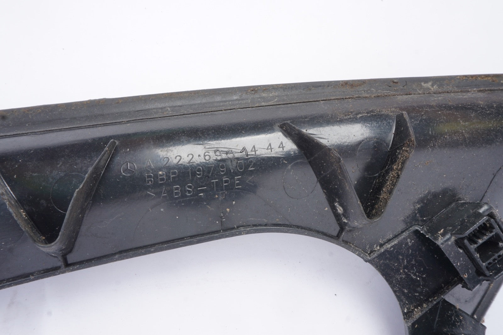2014-2016 MERCEDES W222 S550 LEFT&RIGHT REAR WATER DRIP RAIL TRIM PAIR OEM