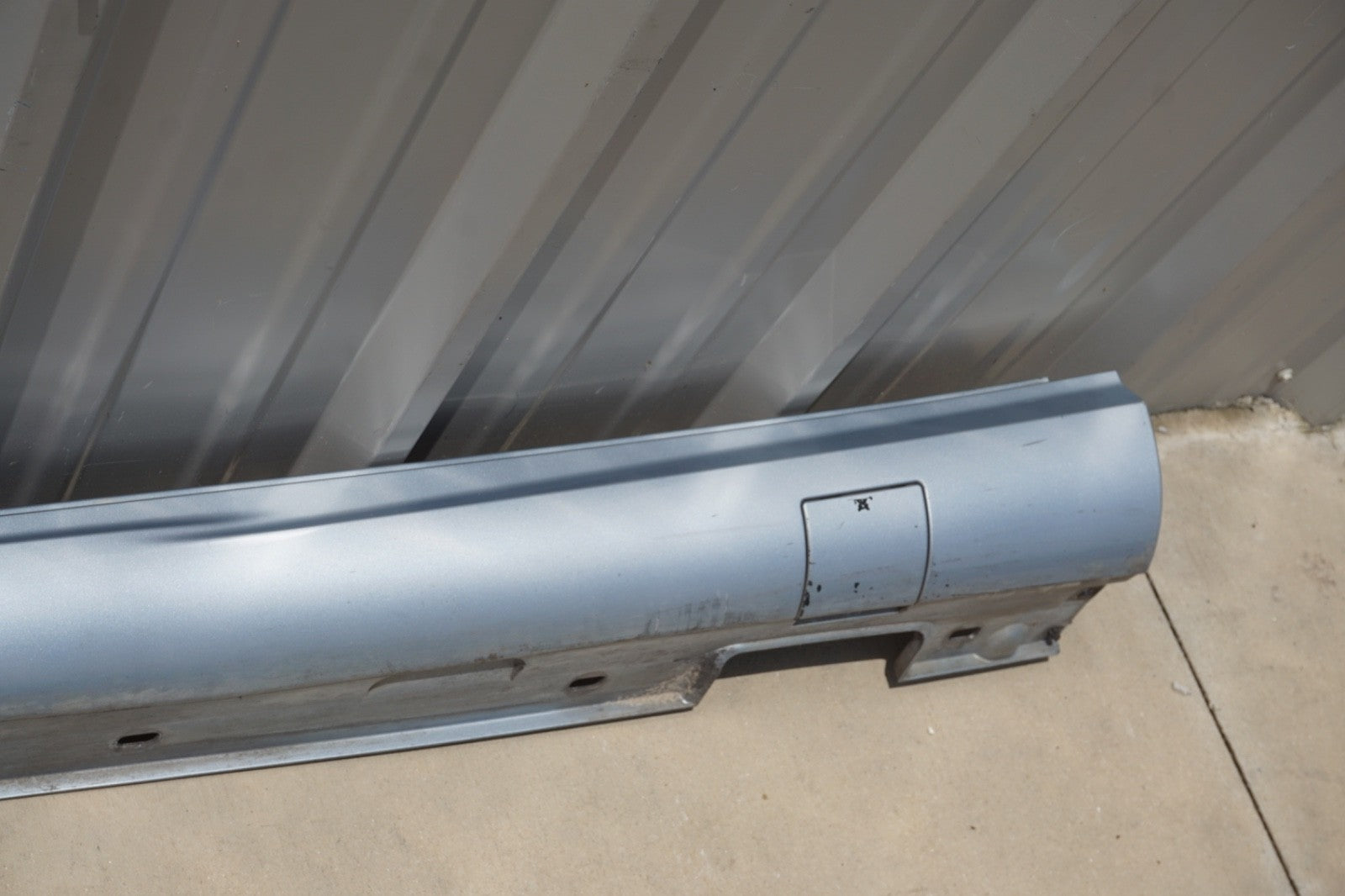 11-16 Mercedes W212 E350 Left Driver Side Skirt Rocker Molding Panel Silver OEM