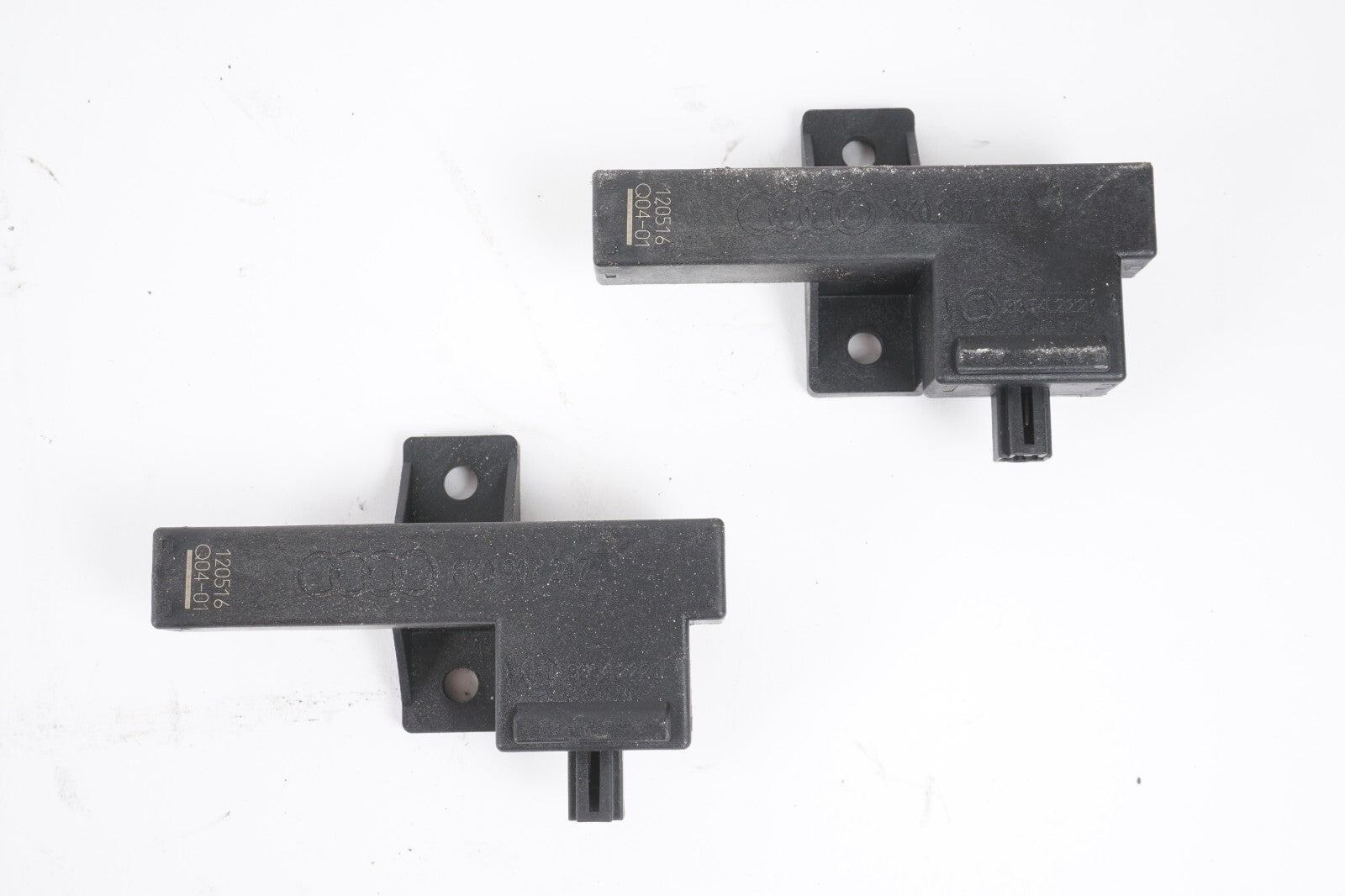 11-17 AUDI A8L A8 KEYLESS ENTRY ANTENNA MODULE 8K0907247 SET OEM