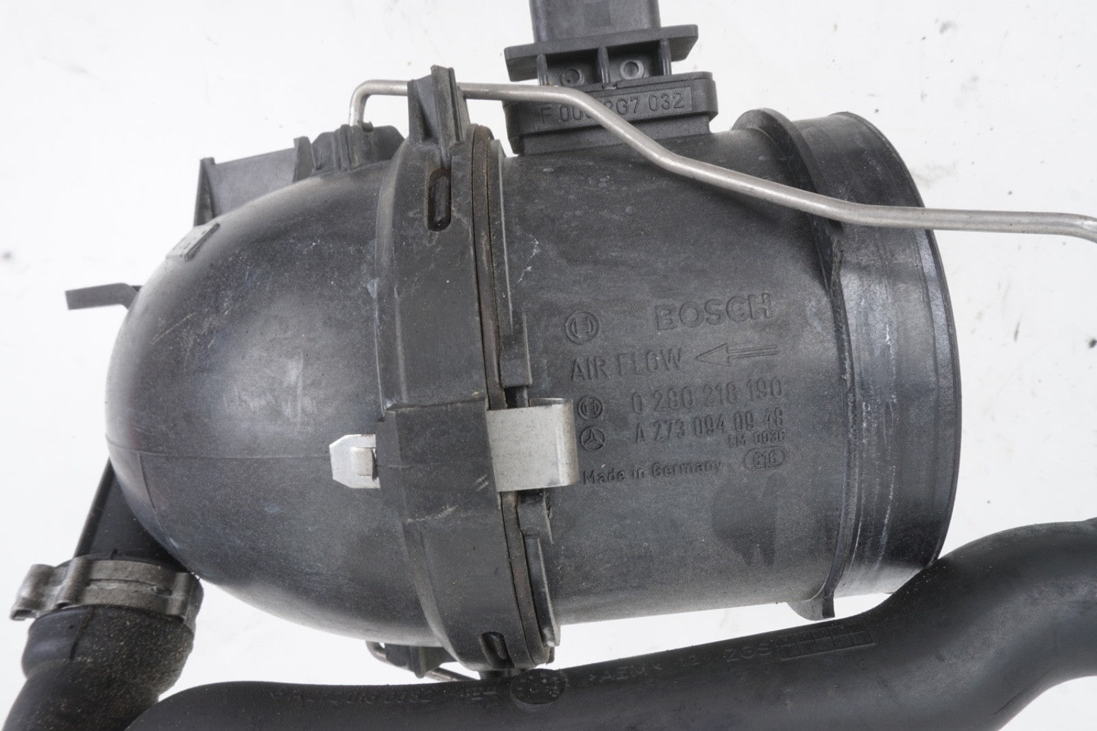 06-15 Mercedes W212 E350 ML350 Bosch MAF Mass Air Flow Sensor Meter Tube OEM