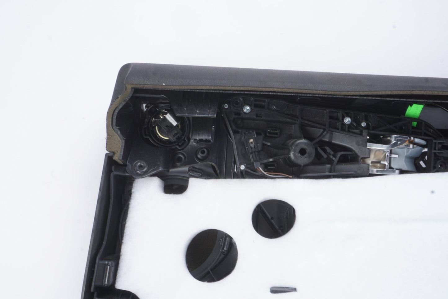 11-18 Porsche Cayenne S 958 Rear Left Driver Side Interior Door Panel Oem