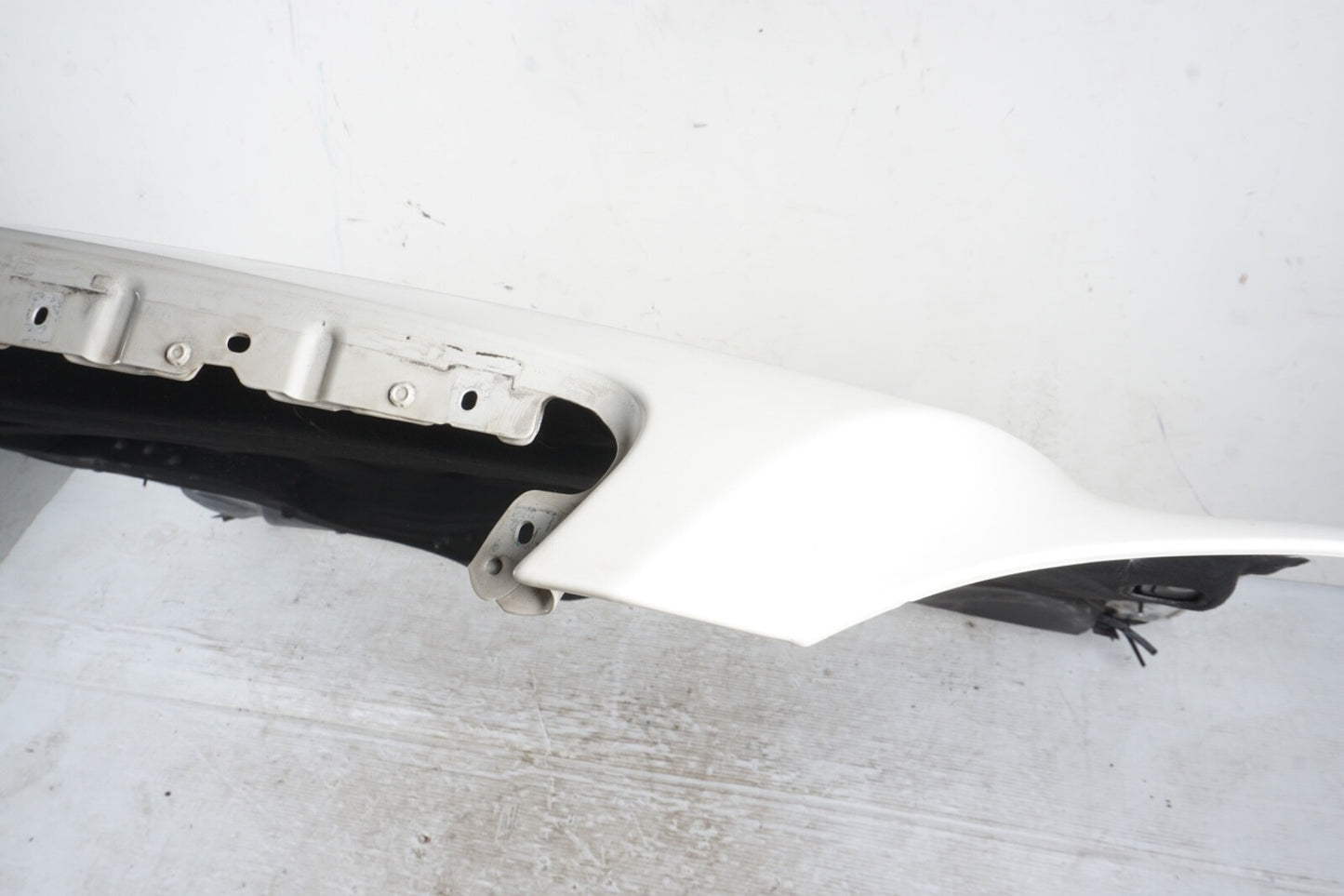 07-13 Mercedes W221 S400 S550 S350 S600 Hood Panel Assembly Diamond White OEM