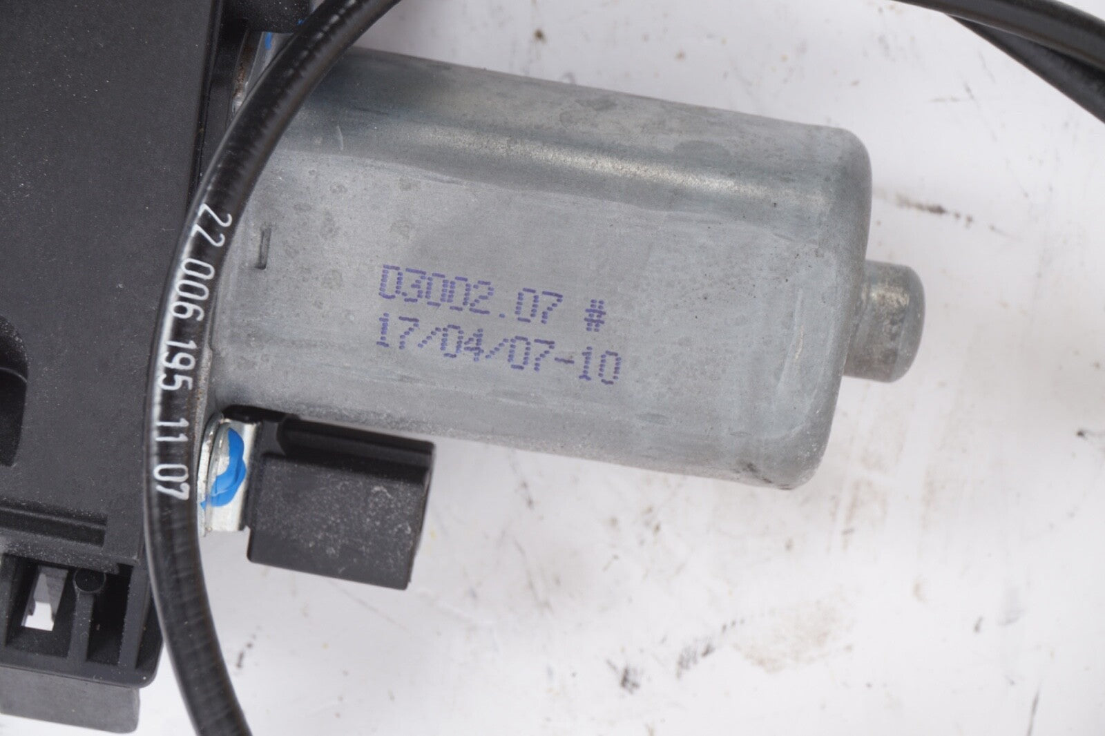 07-14 Mercedes W221 S400 S550 CL550 Rear Trunk Lid Latch Lock Actuator