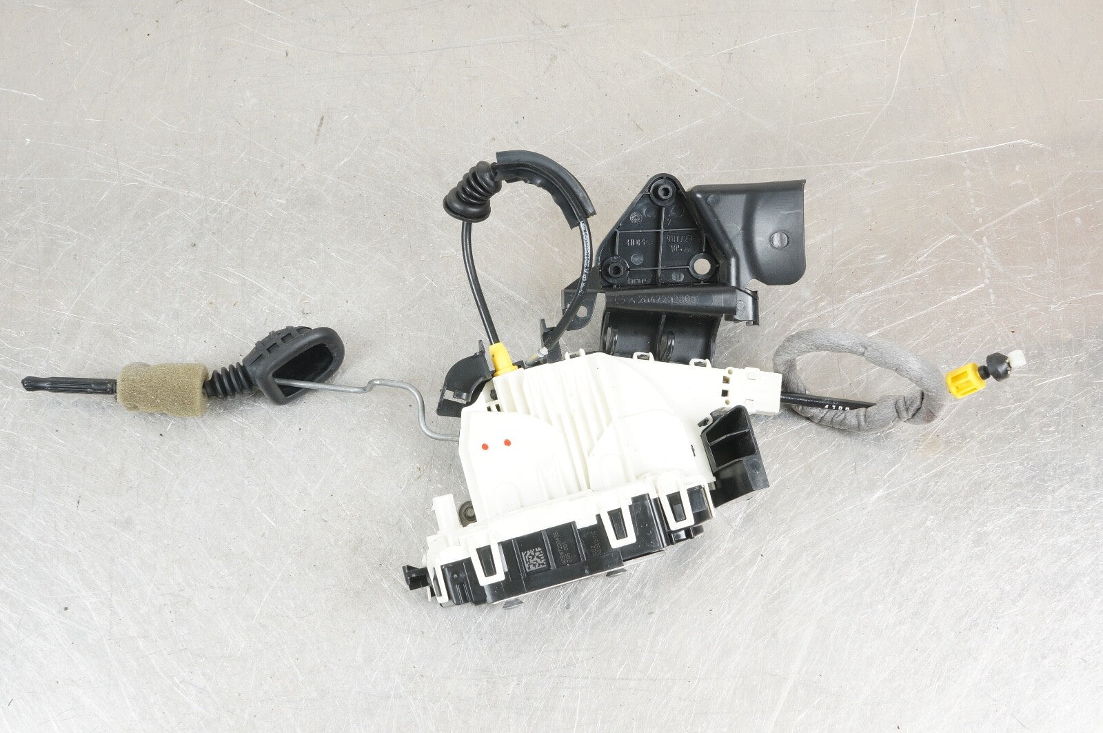 08-14 Mercedes W204 C250 C350 C300 Front Right Door Lock Latch Actuator OEM